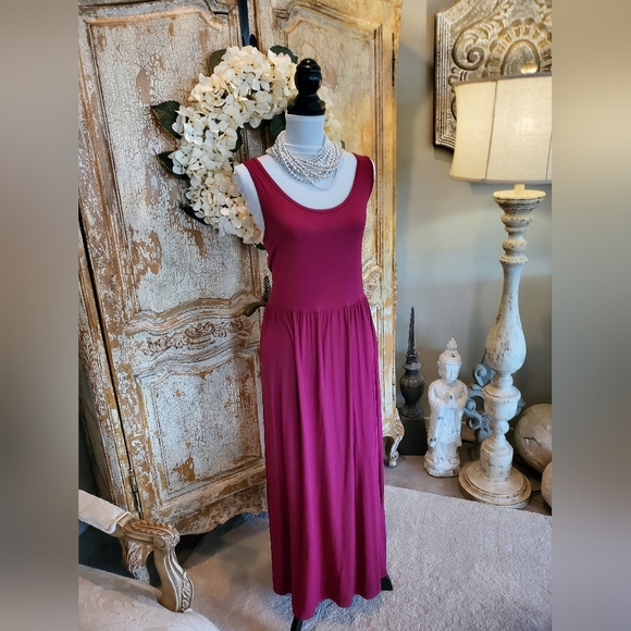 New Ava &Viv Rasberry Plum sleeveless Maxi 1X - Picture 4 of 13